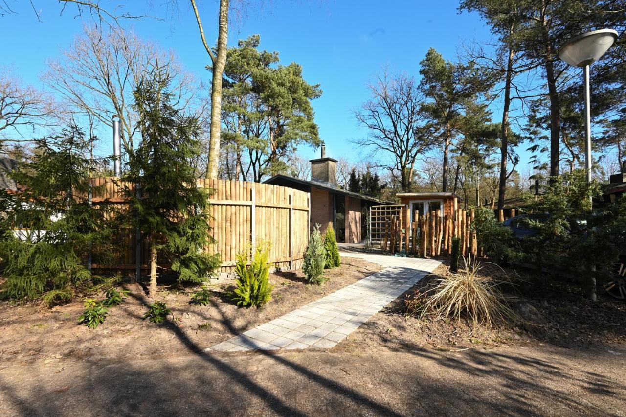 Zen-Bungalow No 1 Met Sauna En Hottub Rheezerveen Exterior foto
